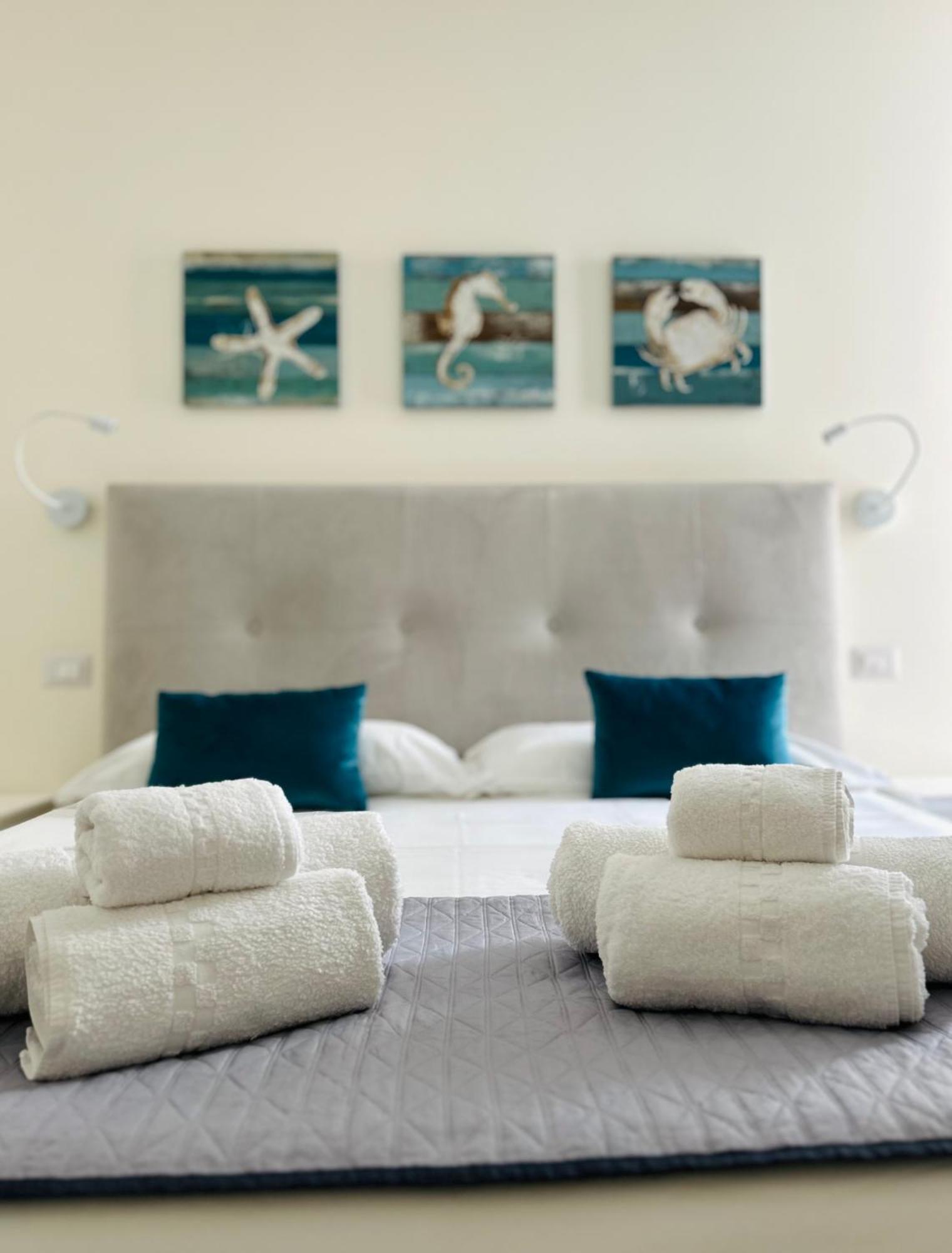 B&B Casa Di Emma Porto Cesareo Buitenkant foto